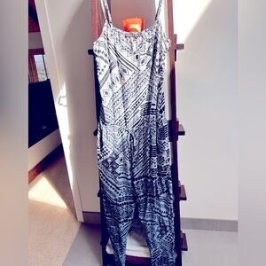 Cute comfortable jumpsuit- light and stylish